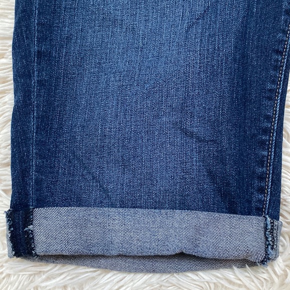 Loft Jean Shorts 💗 Dark Wash - Picture 10 of 14